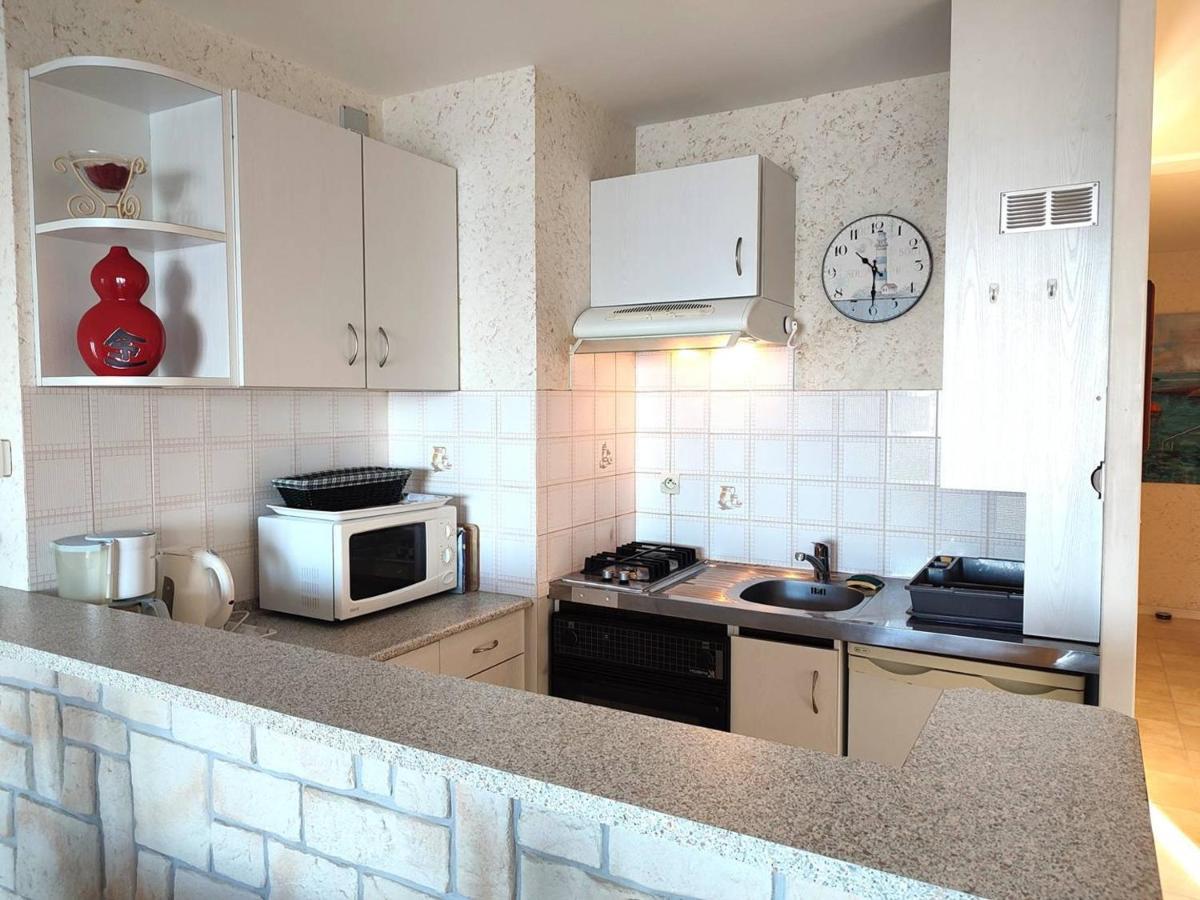 Superbe Appartement Avec Vue Mer Et Parking A Tregastel - Fr-1-368-29 Bagian luar foto